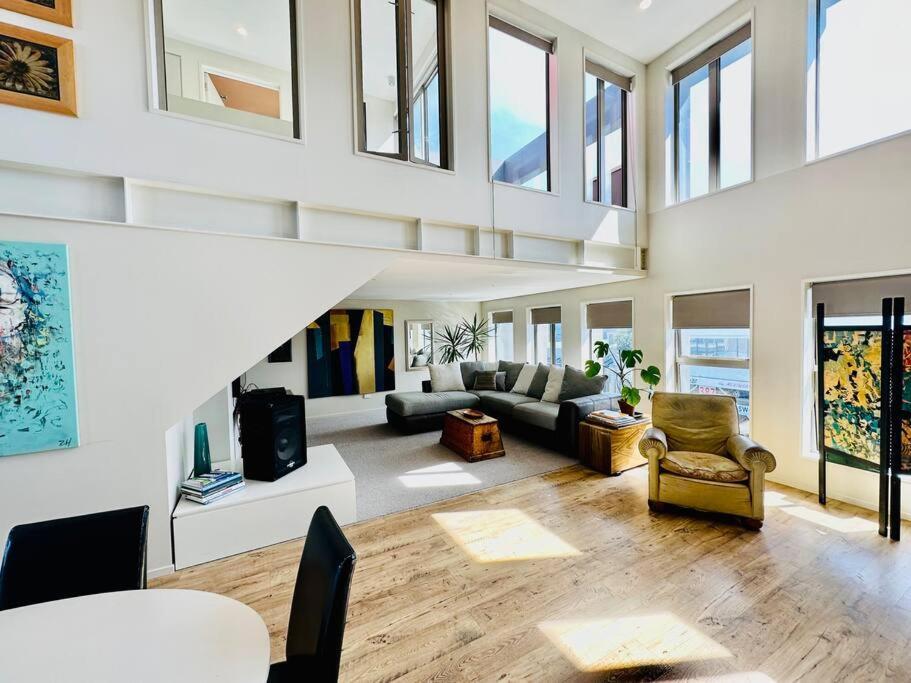 Stunning New York Loft Gallery クライストチャーチ エクステリア 写真